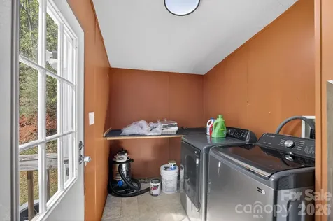 2324 Alfred Hartley Road Lenoir NC 28645