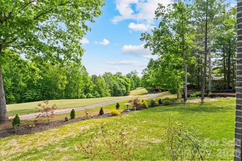 1116 Players Ridge Road Hickory NC 28601