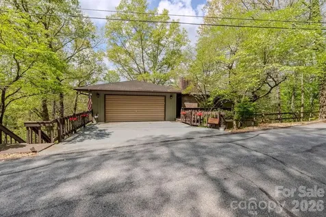 396 Winding Way Drive Franklin NC 28734