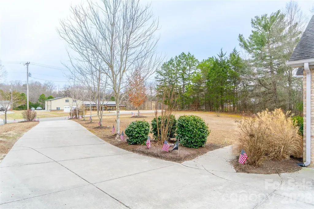 377 Concrete Works Road Winston Salem NC 27107
