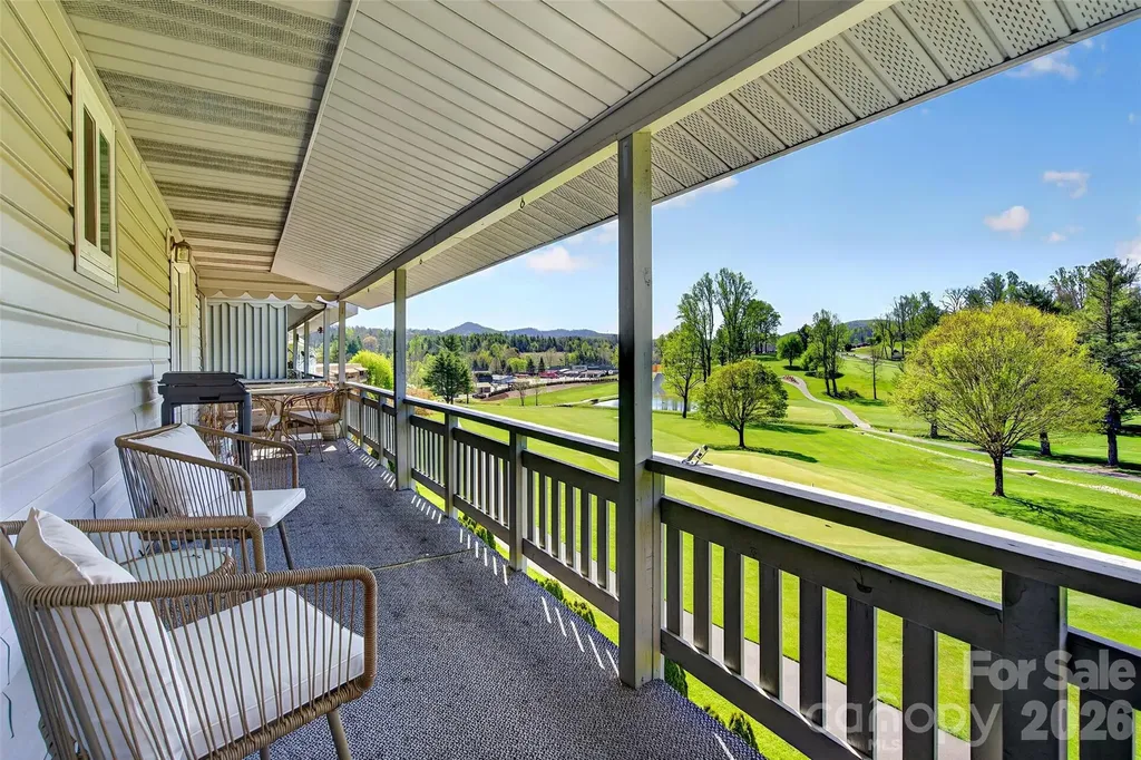 263 Fairway Lane Spruce Pine NC 28777