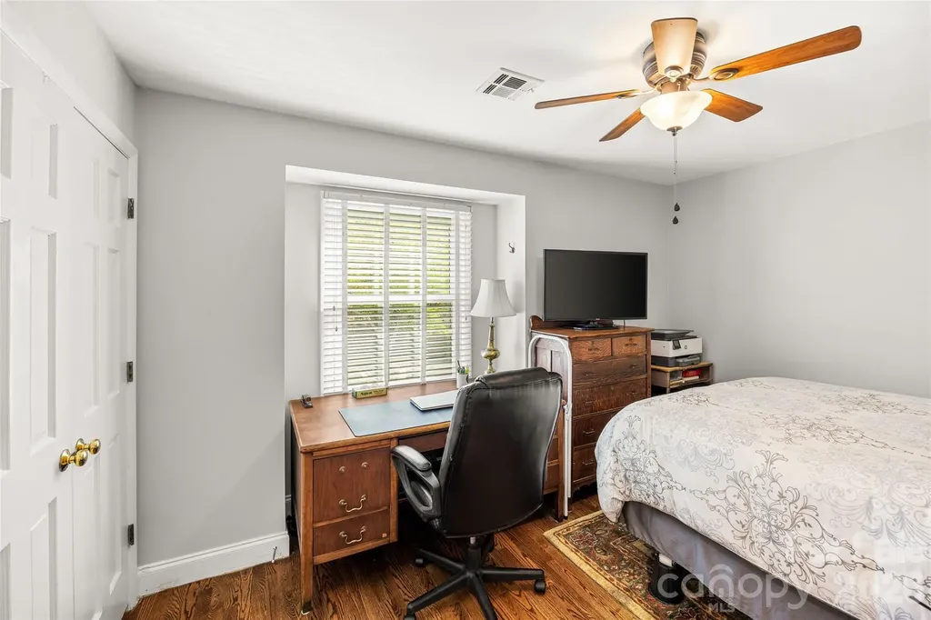 7340 Lakefront Drive Charlotte NC 28278