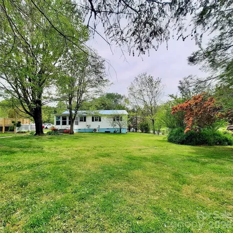 604 Substation Street Hendersonville NC 28792