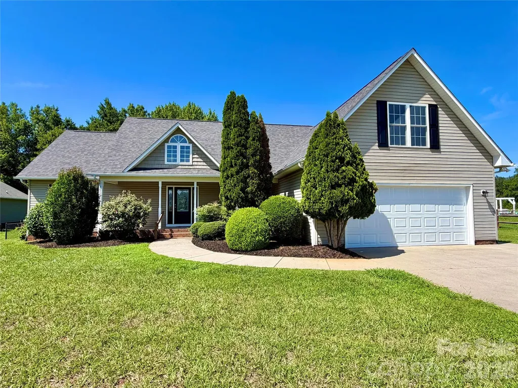 Salisbury NC, 1070 Lucky Lane