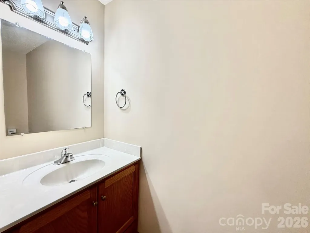 1070 Lucky Lane Salisbury NC 28146