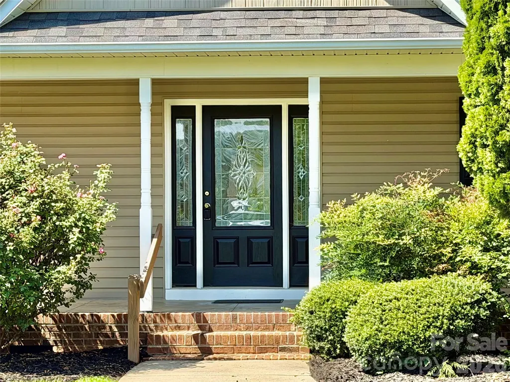 1070 Lucky Lane Salisbury NC 28146