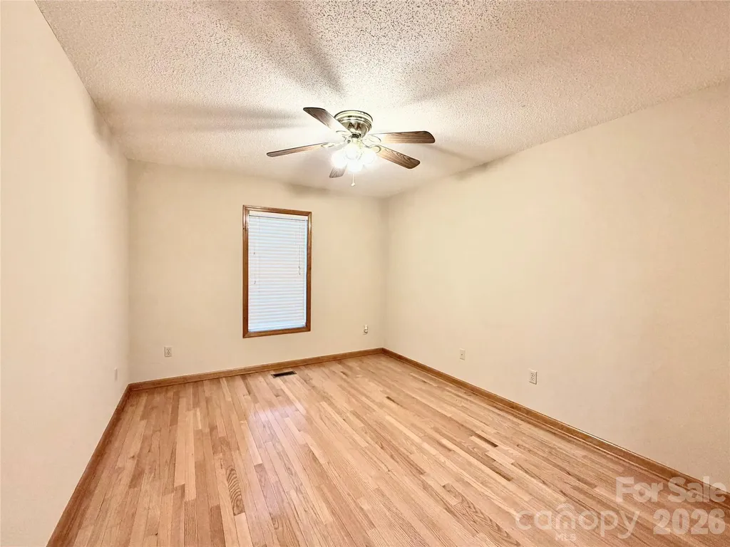 1070 Lucky Lane Salisbury NC 28146