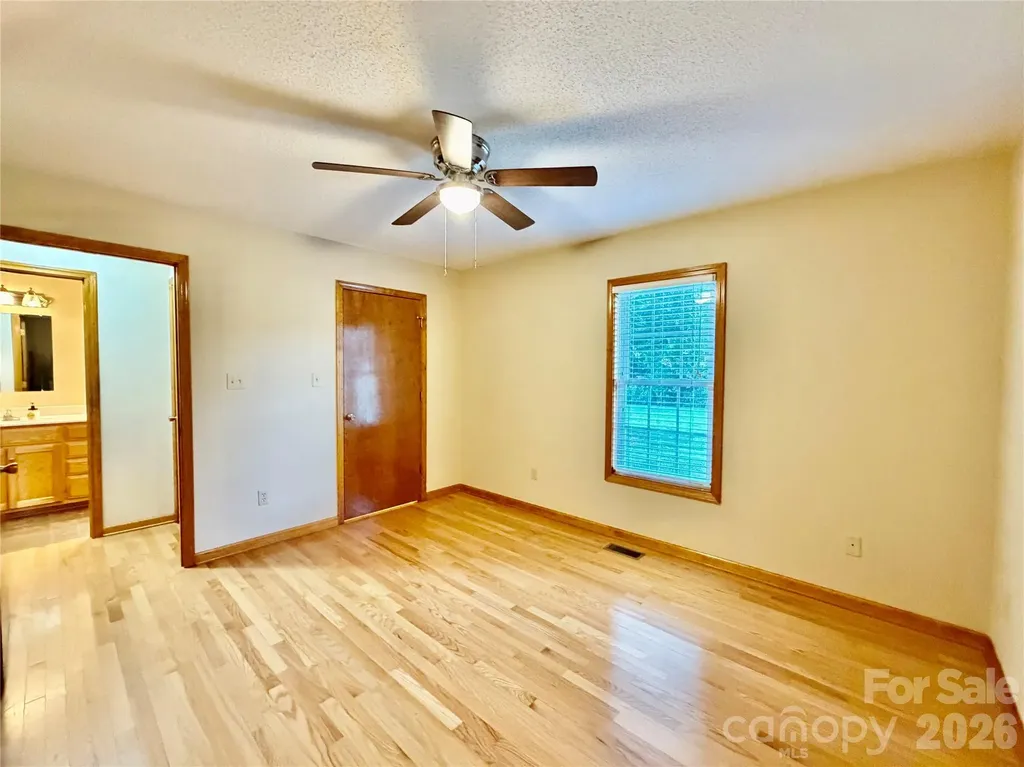 1070 Lucky Lane Salisbury NC 28146