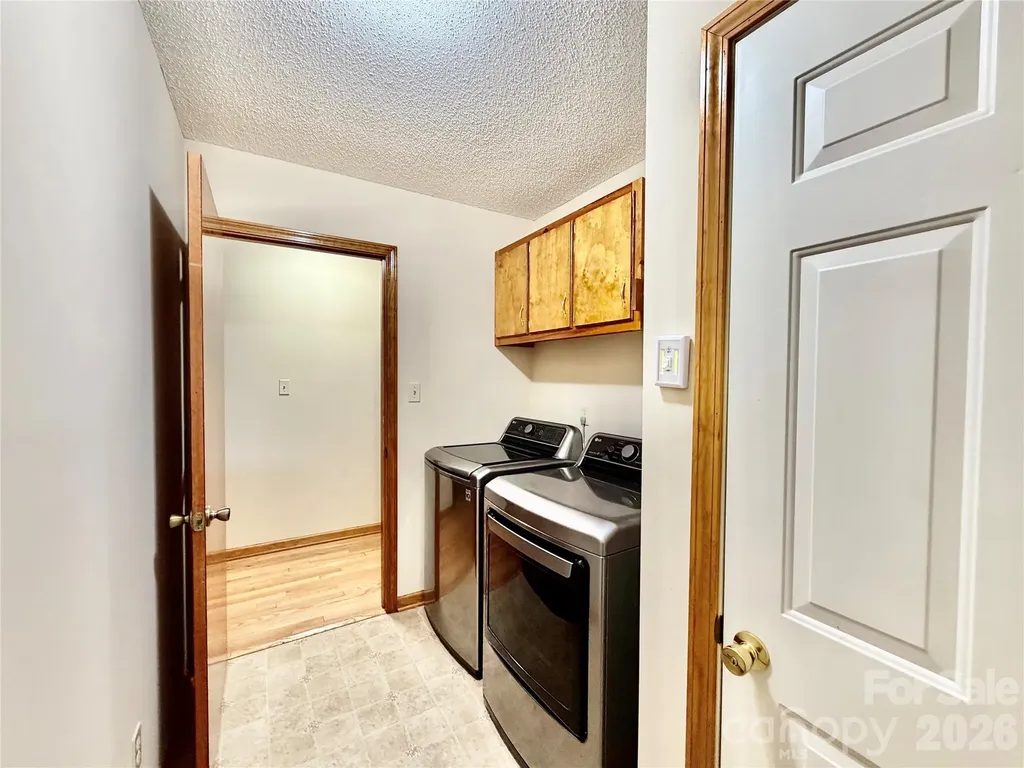 1070 Lucky Lane Salisbury NC 28146
