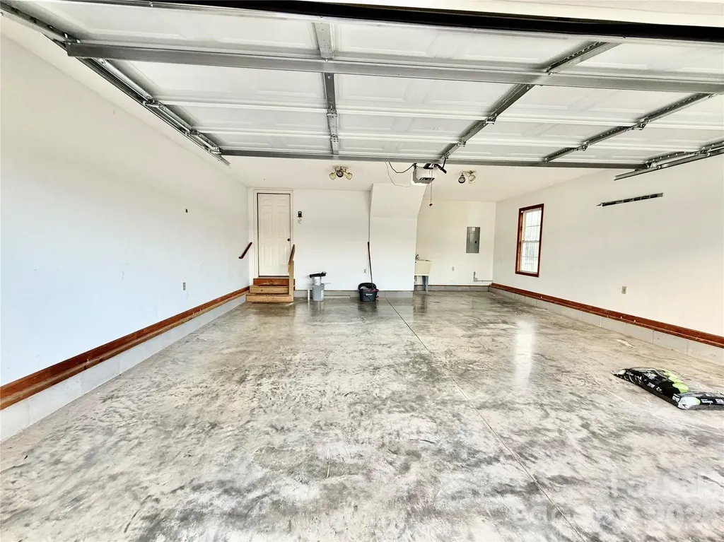 1070 Lucky Lane Salisbury NC 28146