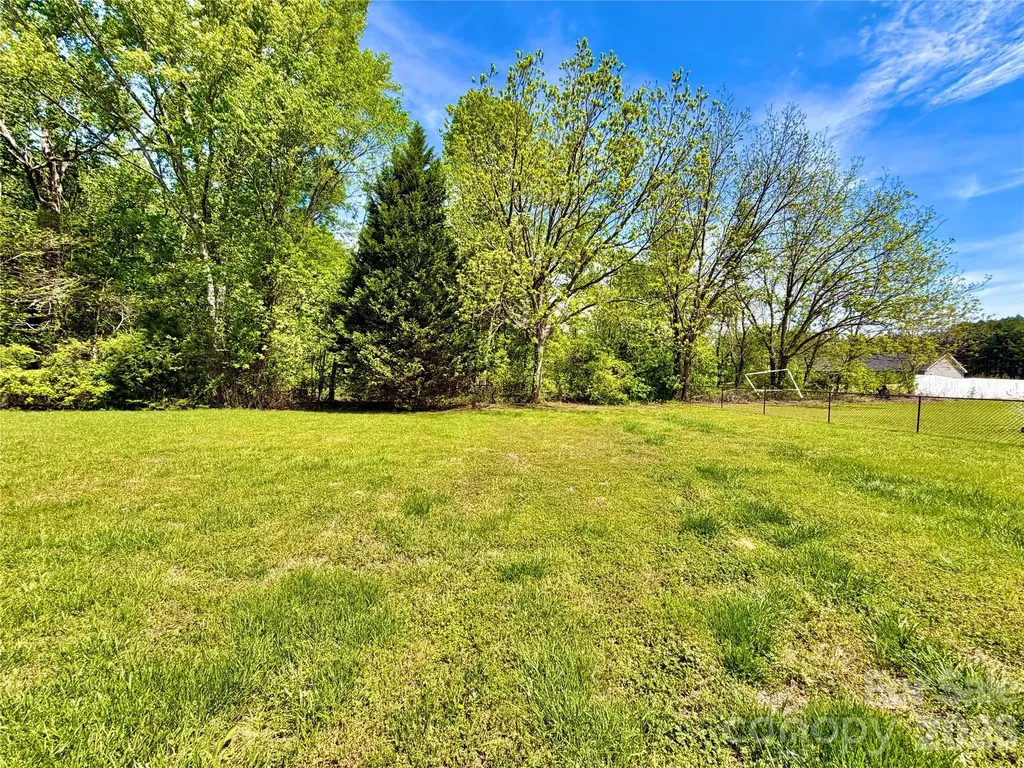 1070 Lucky Lane Salisbury NC 28146
