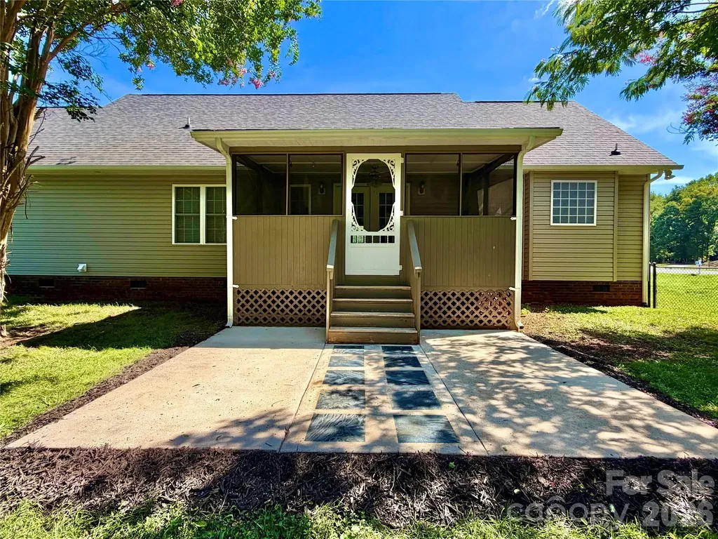 1070 Lucky Lane Salisbury NC 28146