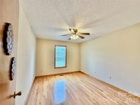 1070 Lucky Lane Salisbury NC 28146