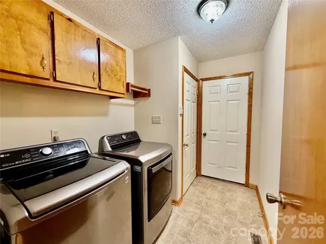 1070 Lucky Lane Salisbury NC 28146
