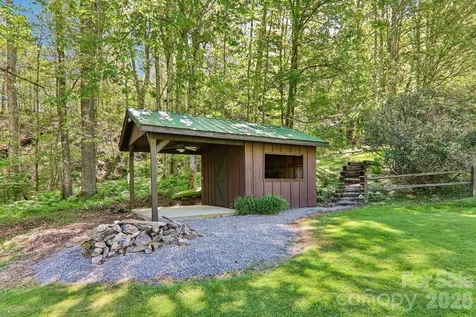 129 Cash Phillips Drive Mars Hill NC 28754