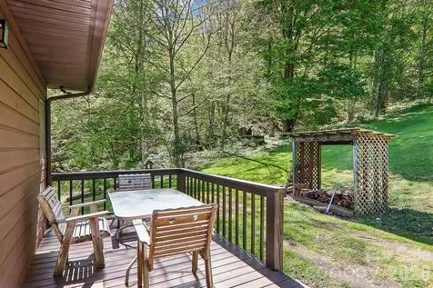 129 Cash Phillips Drive Mars Hill NC 28754
