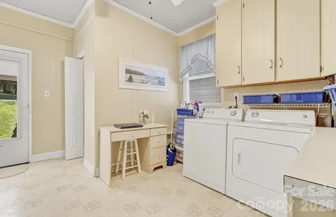 41 Arthur Road Asheville NC 28806