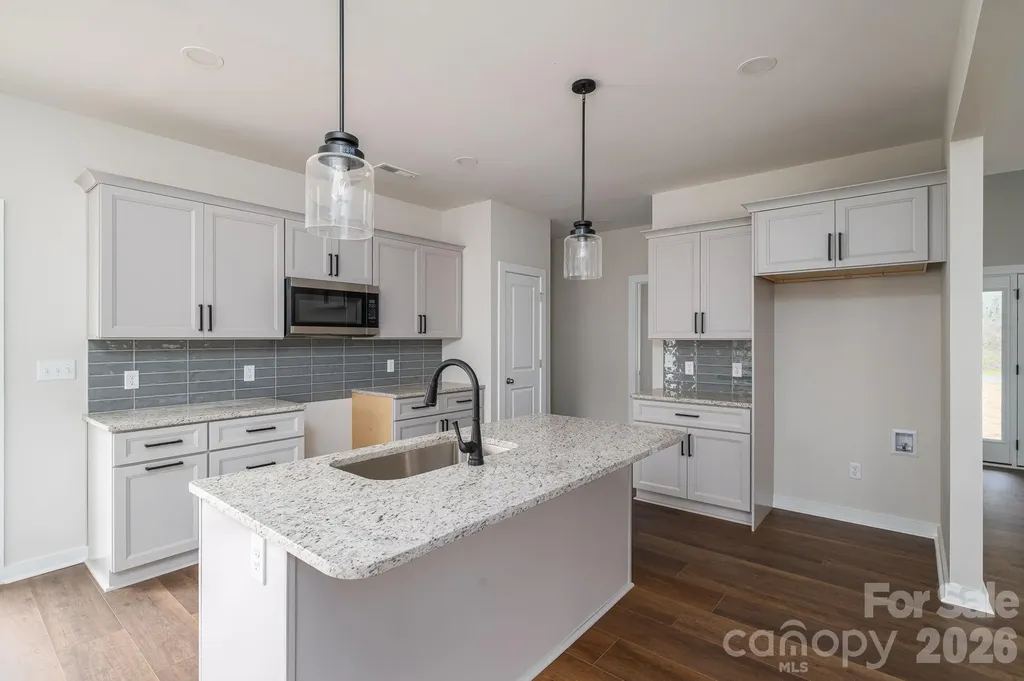 17 Tennyson Drive Taylorsville NC 28681