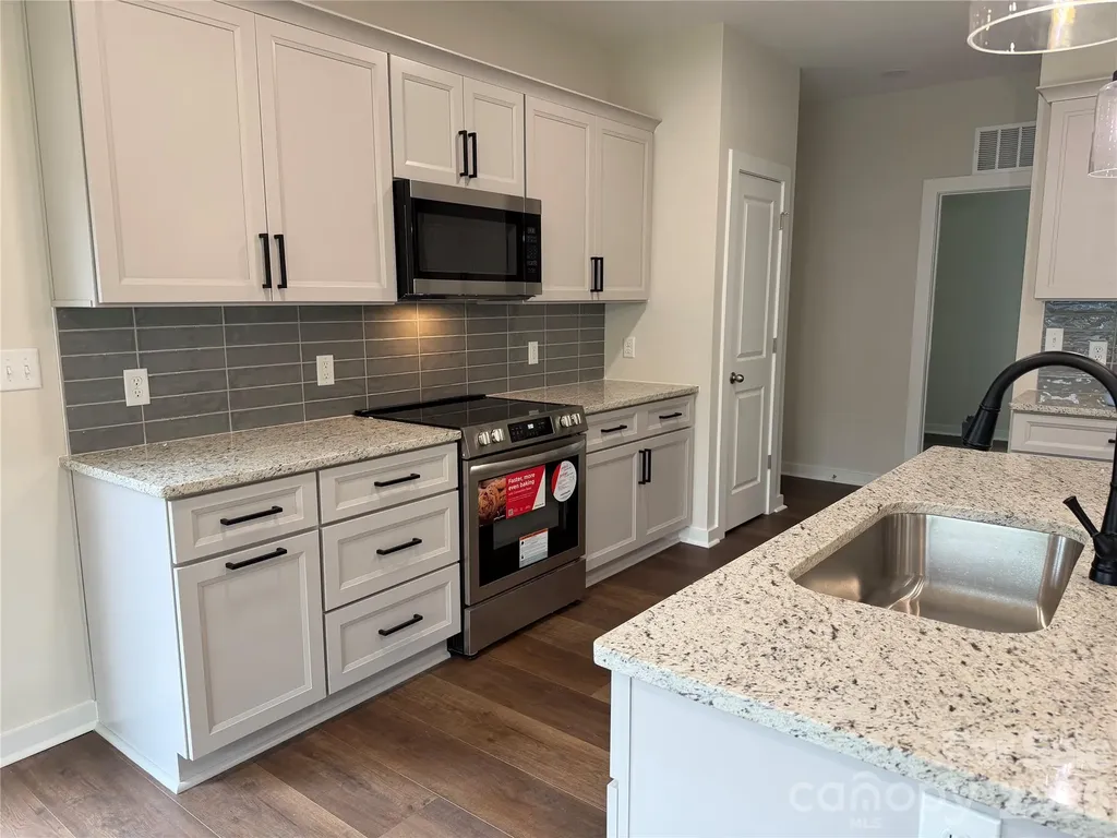 17 Tennyson Drive Taylorsville NC 28681