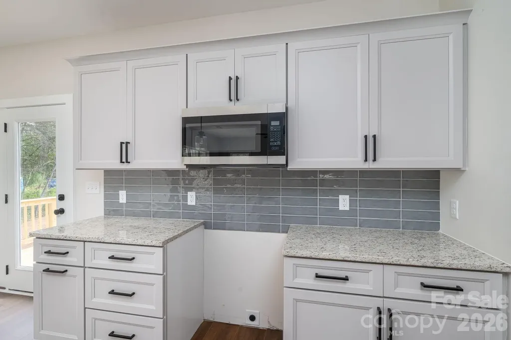 17 Tennyson Drive Taylorsville NC 28681
