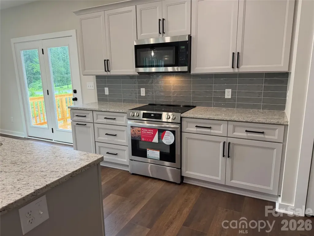 17 Tennyson Drive Taylorsville NC 28681