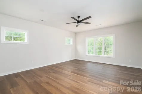 17 Tennyson Drive Taylorsville NC 28681