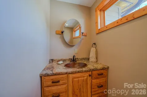 426 Cook Town Road Bakersville NC 28705