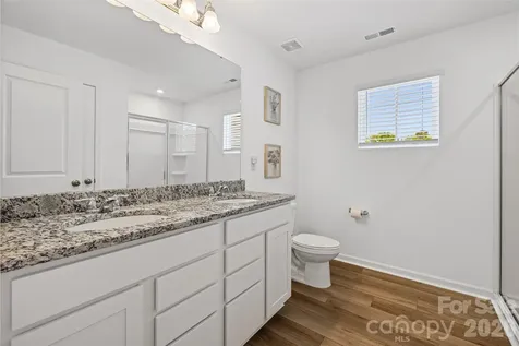 11012 Wickenden Way Charlotte NC 28214