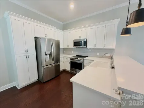 229 W G Street Kannapolis NC 28081