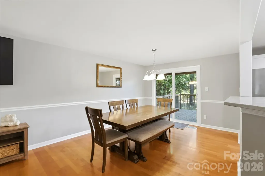 6723 Rollingridge Drive Charlotte NC 28211
