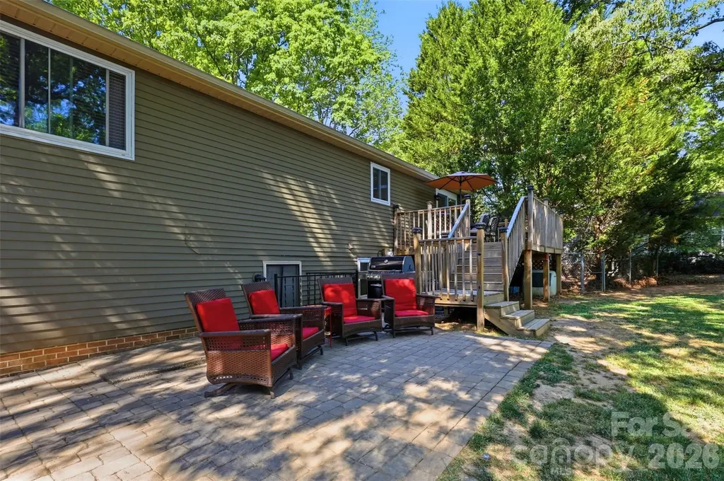 6723 Rollingridge Drive Charlotte NC 28211