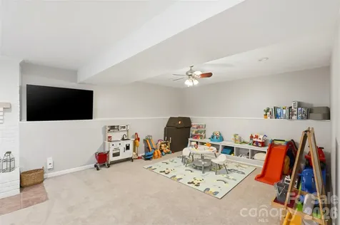 6723 Rollingridge Drive Charlotte NC 28211