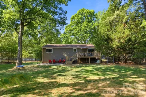 6723 Rollingridge Drive Charlotte NC 28211