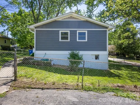 40 Oakley Road Asheville NC 28803