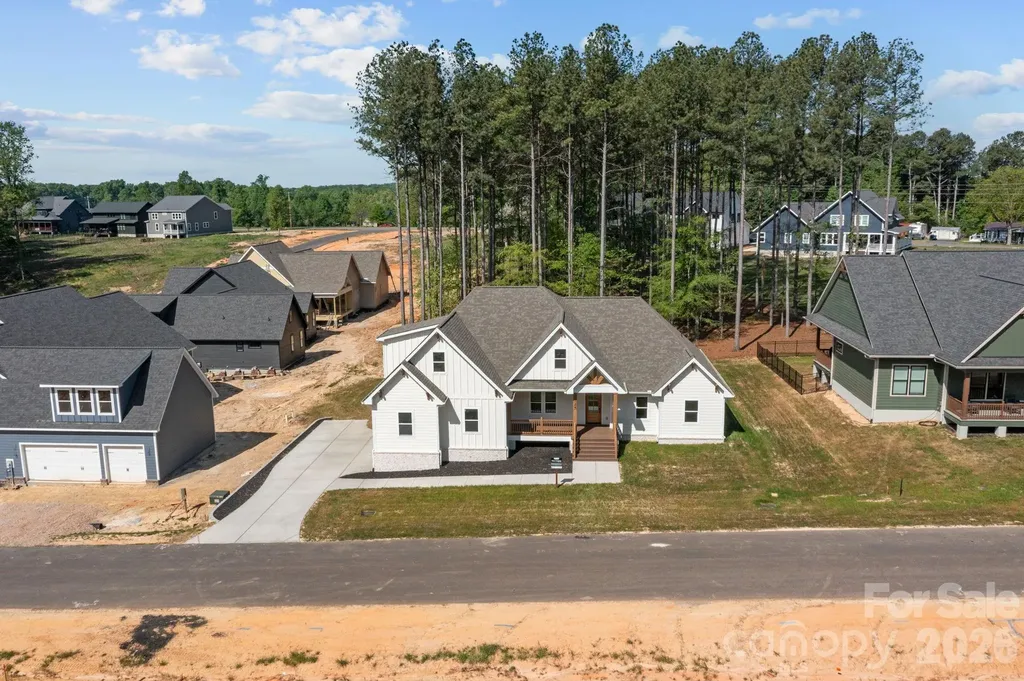124 Taylors Garden Way Statesville NC 28625