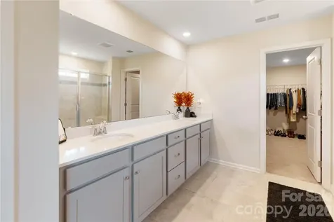 1001 Linn Cove Waxhaw NC 28173