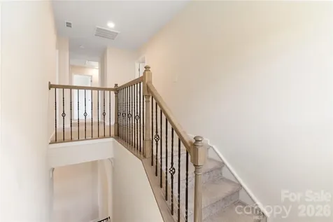 1001 Linn Cove Waxhaw NC 28173