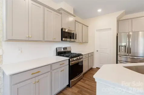 1001 Linn Cove Waxhaw NC 28173