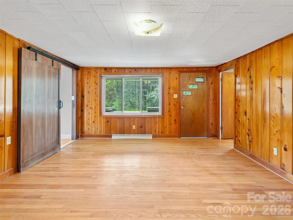 58 Possum Trot Road Bakersville NC 28705
