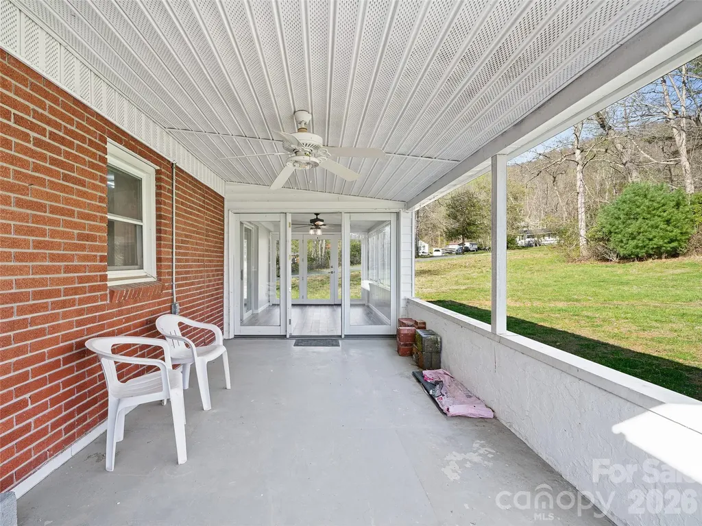 58 Possum Trot Road Bakersville NC 28705