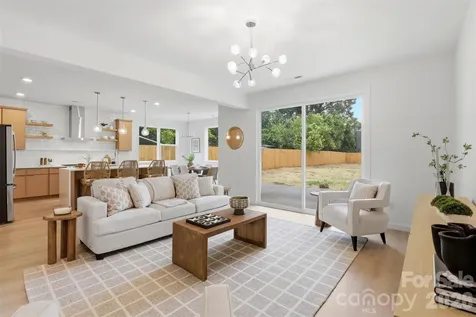 2822 Dogwood Avenue Charlotte NC 28206