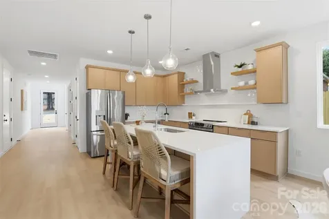 2822 Dogwood Avenue Charlotte NC 28206