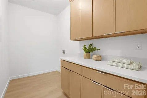 2822 Dogwood Avenue Charlotte NC 28206