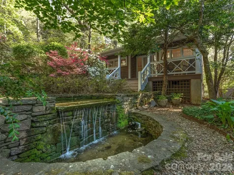 300 Ivy Terrace Drive Saluda NC 28773