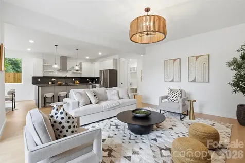 2818 Dogwood Avenue Charlotte NC 28206
