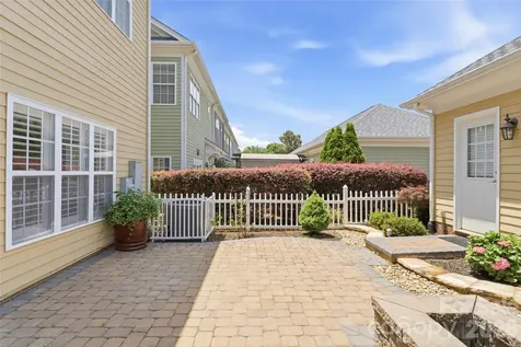 13624 Morehouse Street Huntersville NC 28078