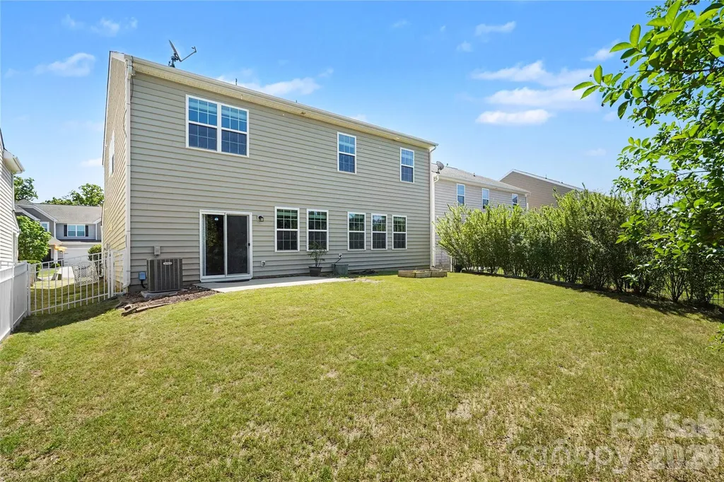2652 Southern Trace Drive Waxhaw NC 28173