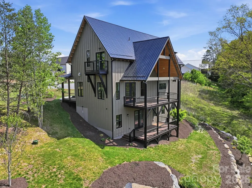 244 Westridge Farm Road Asheville NC 28804