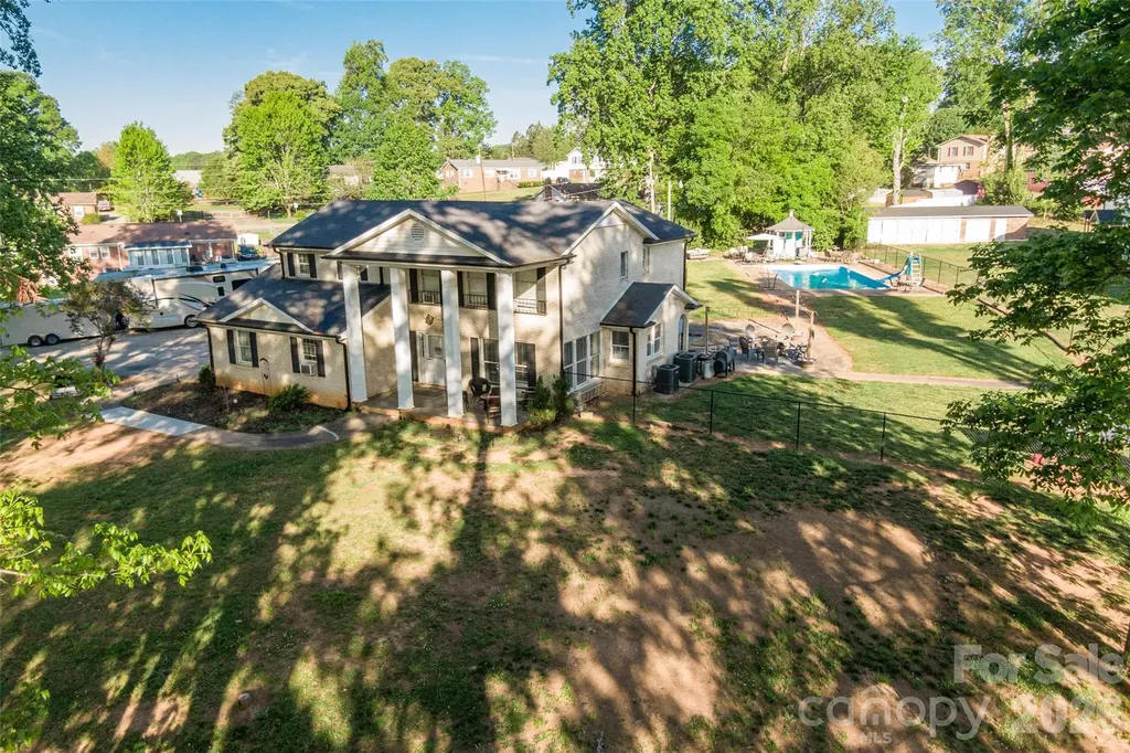 104 Bright Avenue Bessemer City NC 28016