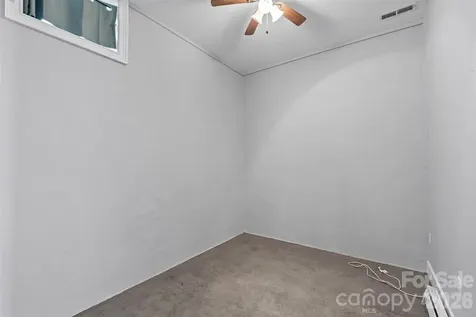 22 Pear Tree Lane Leicester NC 28748